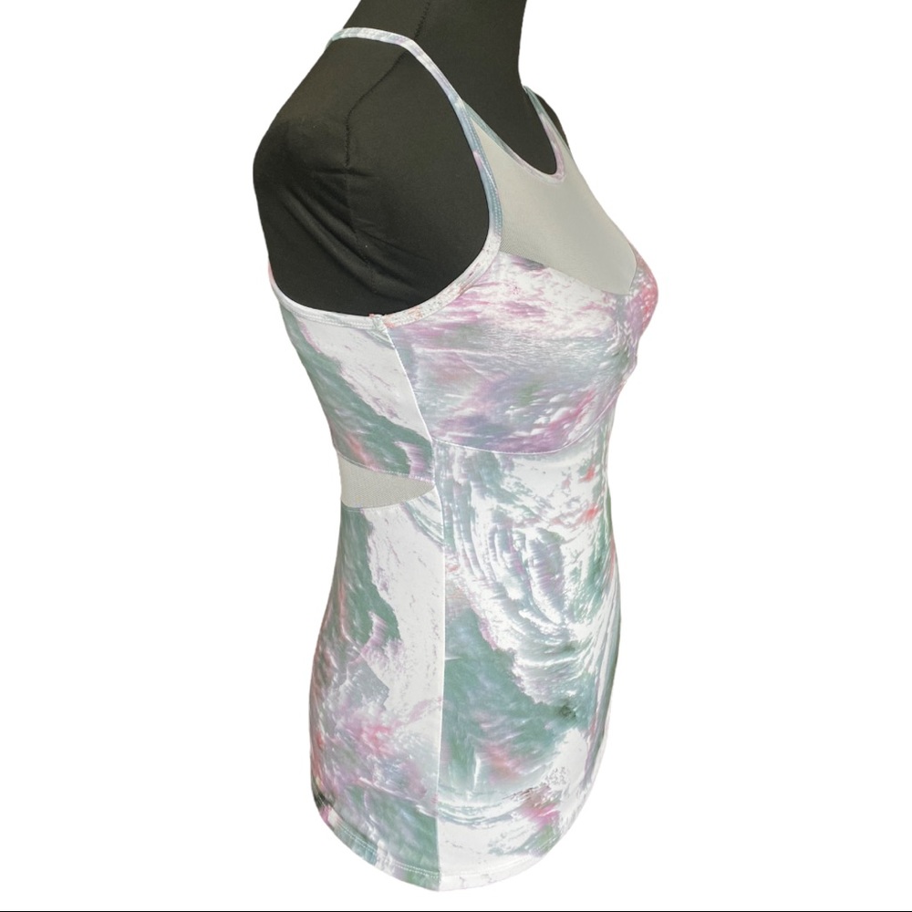Fabletics Daphne Performance Tank - Picture 6 of 14